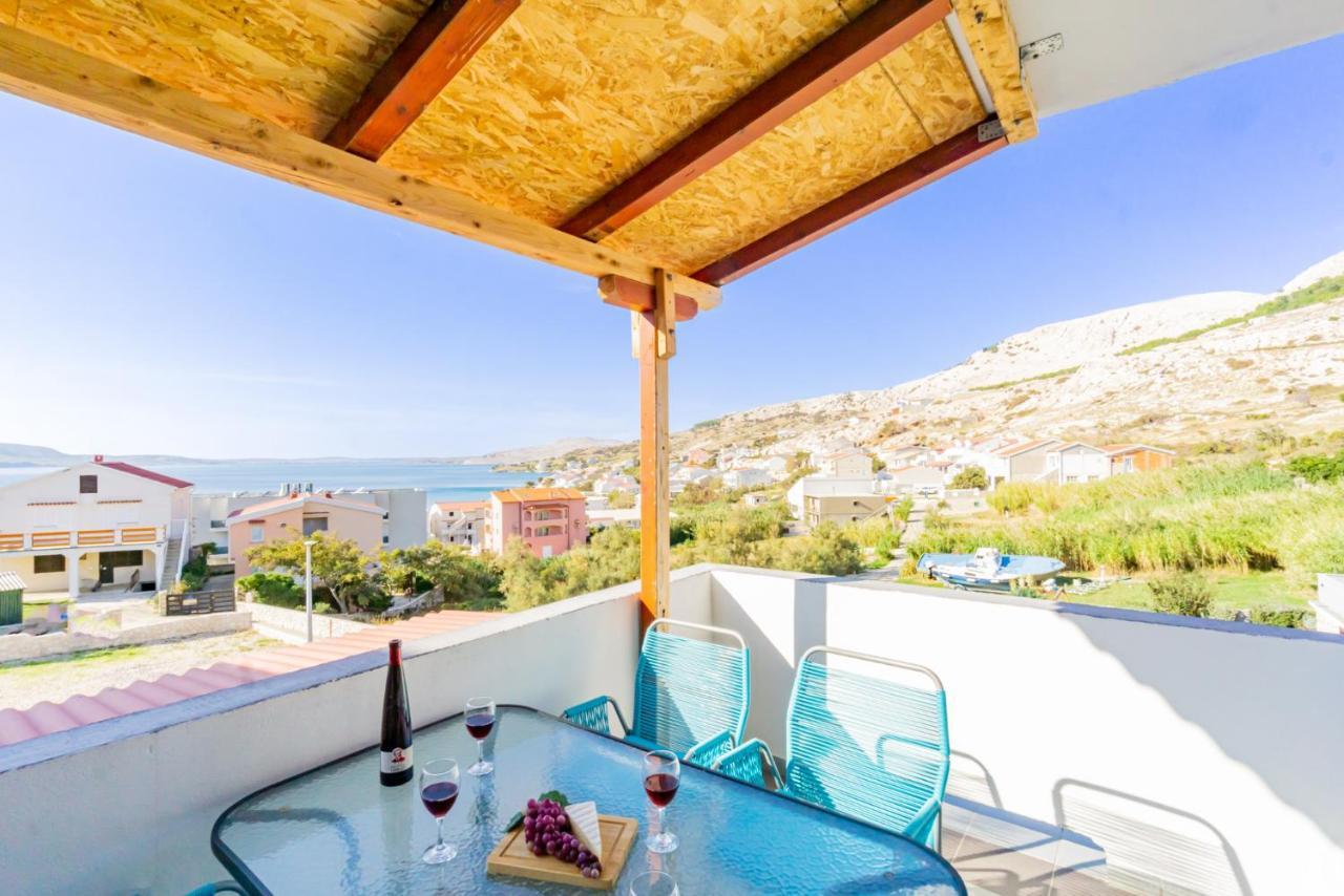 Kob Orog Good Location With Sea Views And Modern Decor Apartment Metajna Exterior foto